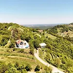 En Hribcek * Ptujska Gora