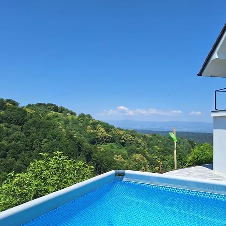 アパート En Hribcek Ptujska Gora