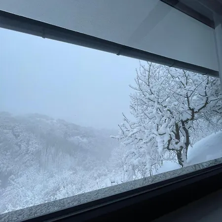 En Hribcek アパート